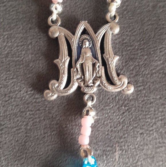 Blue And Pink With Fetus Bead Silver Rosary - Picture 5 of 7